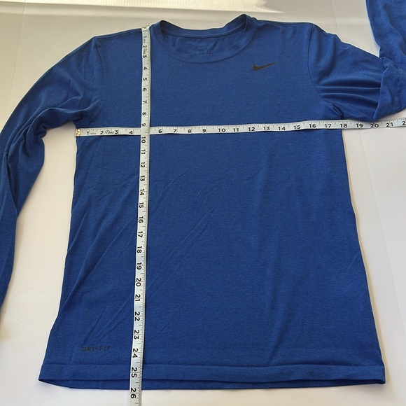 Nike Men’s Dri-Fit Blue Long sleeves shirt - Picture 4 of 5
